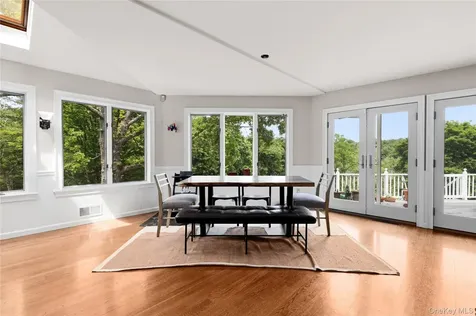 4 Fawn Lane Armonk NY 10504