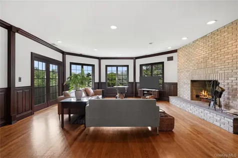 4 Fawn Lane Armonk NY 10504