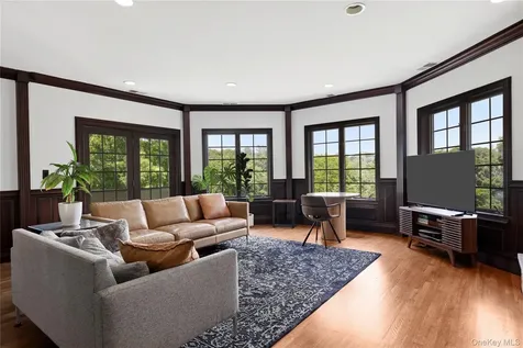 4 Fawn Lane Armonk NY 10504