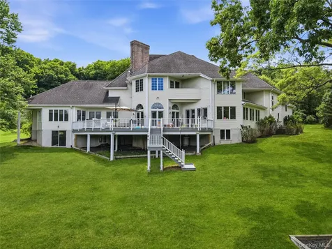 4 Fawn Lane Armonk NY 10504