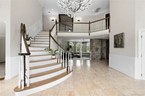 4 Fawn Lane Armonk NY 10504