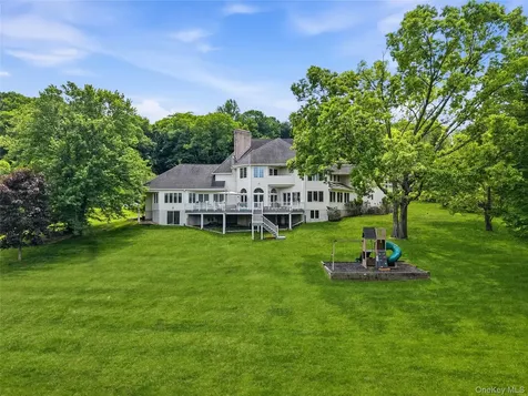 4 Fawn Lane Armonk NY 10504