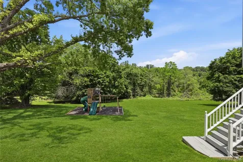 4 Fawn Lane Armonk NY 10504