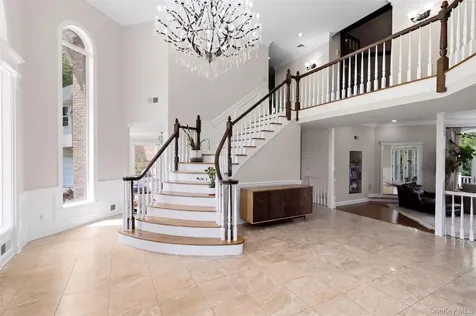 4 Fawn Lane Armonk NY 10504