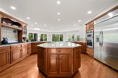 4 Fawn Lane Armonk NY 10504