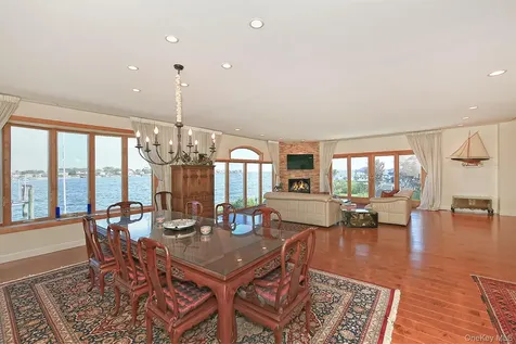 69 Ocean Avenue Massapequa NY 11758
