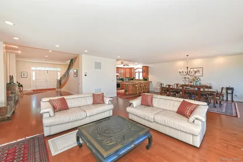 69 Ocean Avenue Massapequa NY 11758