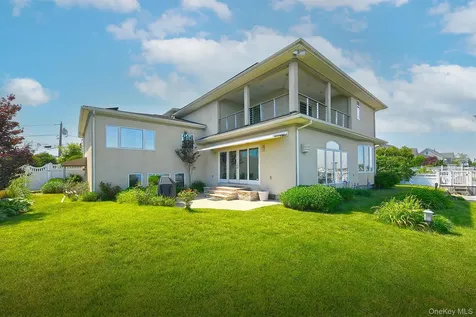 69 Ocean Avenue Massapequa NY 11758