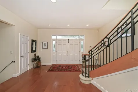 69 Ocean Avenue Massapequa NY 11758