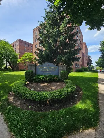 1 Fisher Drive Mount Vernon NY 10552