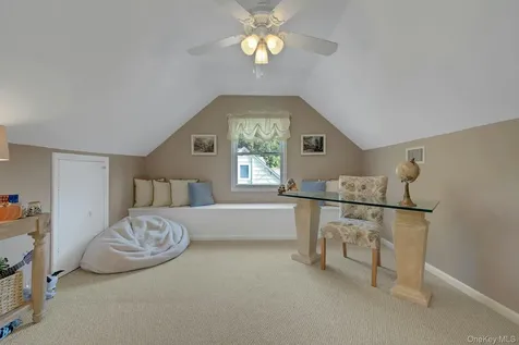 144 Thornbury Road E Scarsdale NY 10583
