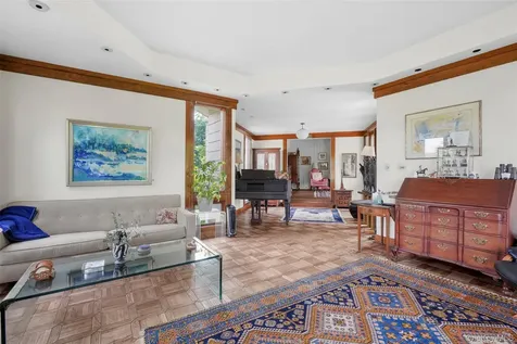 68 Woodbine Avenue Larchmont NY 10538