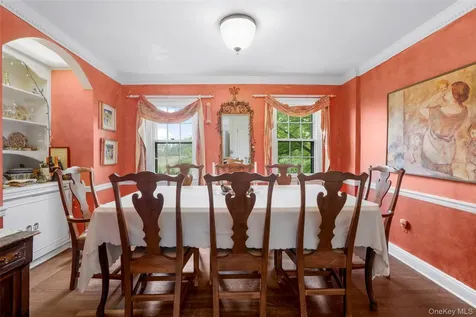 68 Woodbine Avenue Larchmont NY 10538