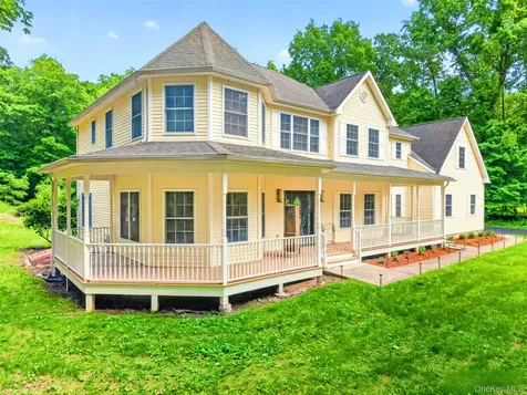 24 Northgate Goshen NY 10924