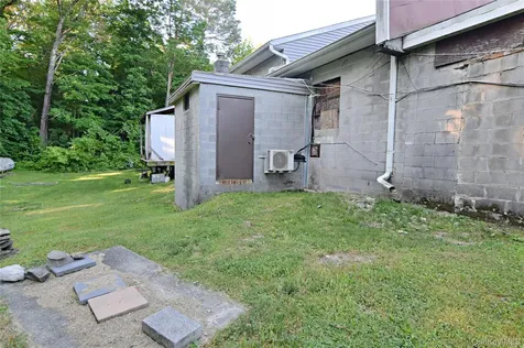600 Violet Avenue Hyde Park NY 12538