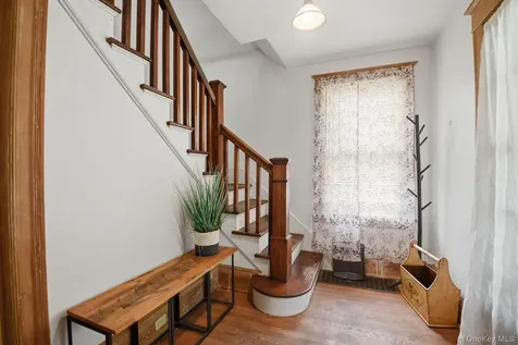 118 College Avenue Poughkeepsie NY 12603