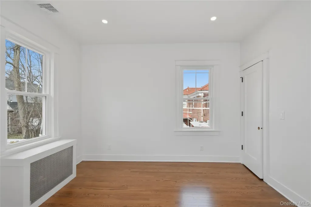 55 Stuyvesant Plaza Mount Vernon NY 10552