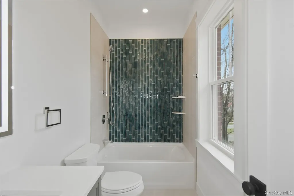 55 Stuyvesant Plaza Mount Vernon NY 10552
