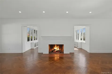 55 Stuyvesant Plaza Mount Vernon NY 10552