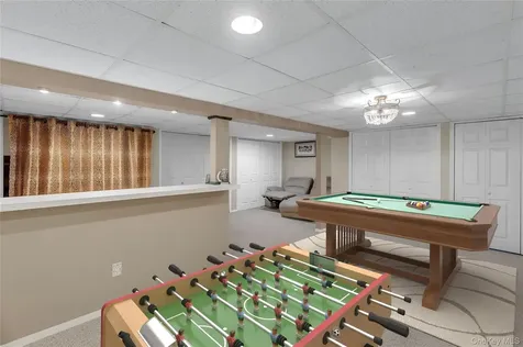 21 Martha Court Centerport NY 11721