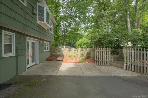 11 Guterl Terrace Pearl River NY 10965