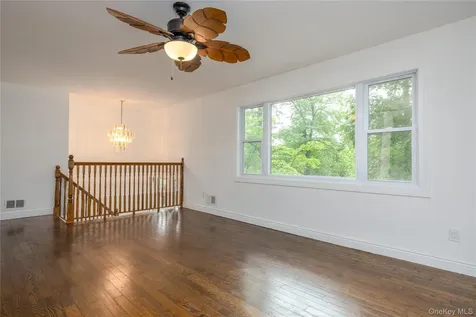11 Guterl Terrace Pearl River NY 10965