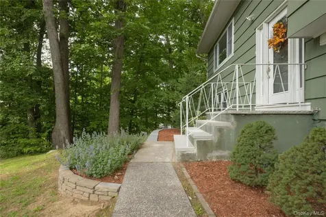 11 Guterl Terrace Pearl River NY 10965