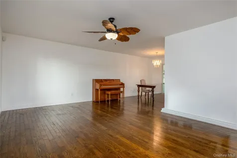 11 Guterl Terrace Pearl River NY 10965