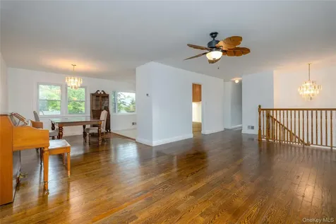 11 Guterl Terrace Pearl River NY 10965