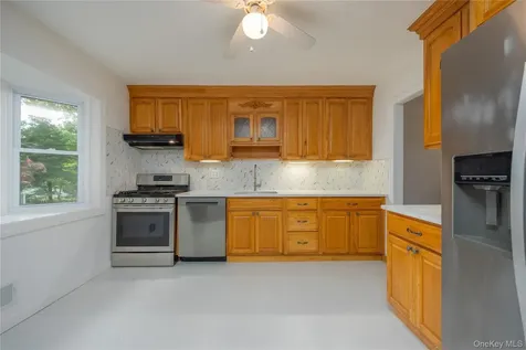 11 Guterl Terrace Pearl River NY 10965