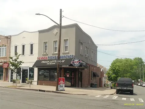 11923 Rockaway Boulevard South Ozone Park NY 11420