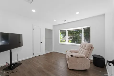 2 Bell Place Rye Brook NY 10573