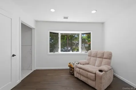 2 Bell Place Rye Brook NY 10573