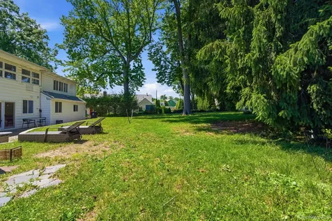 2 Bell Place Rye Brook NY 10573