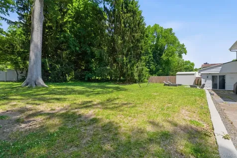 2 Bell Place Rye Brook NY 10573