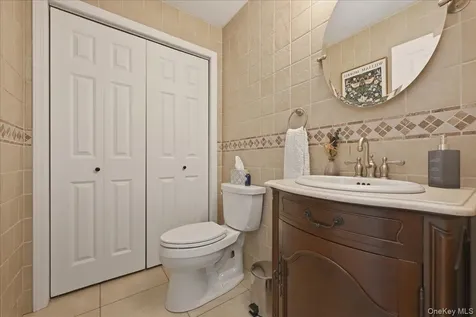 346 Seaford Avenue Massapequa NY 11758