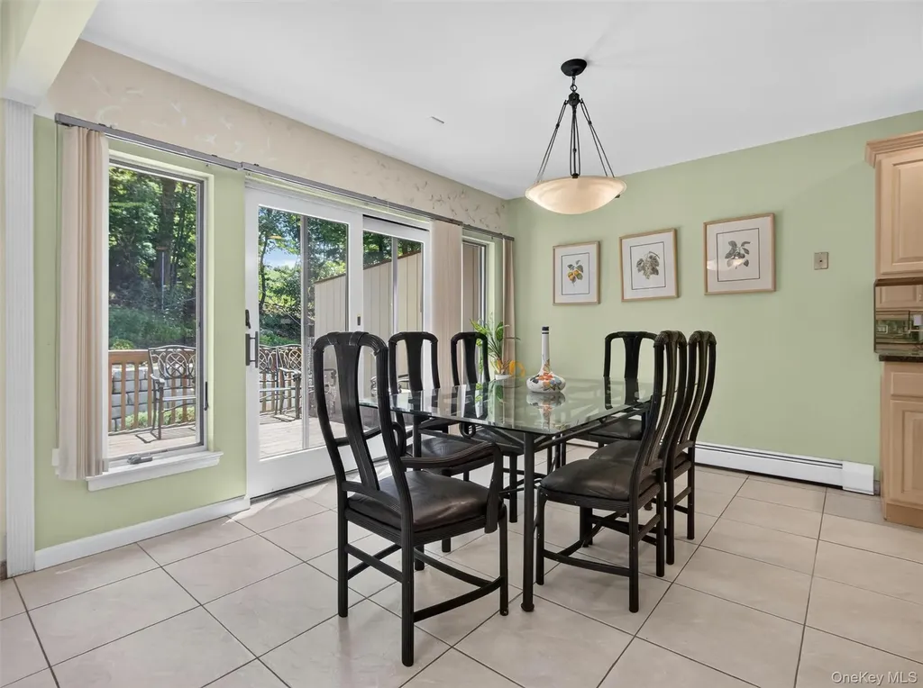 20 Fox Court Suffern NY 10901