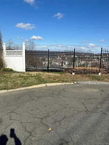223 Glenbrook Avenue Yonkers NY 10705