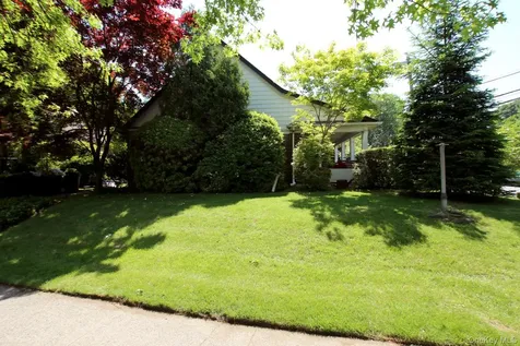 82-04 188th Street Jamaica Estates NY 11423