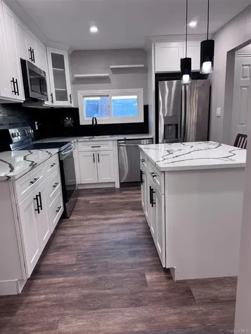 12 Terrace View Road Farmingdale NY 11735