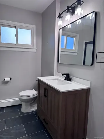 12 Terrace View Road Farmingdale NY 11735