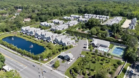 238 Coach Drive Woodbury NY 11542