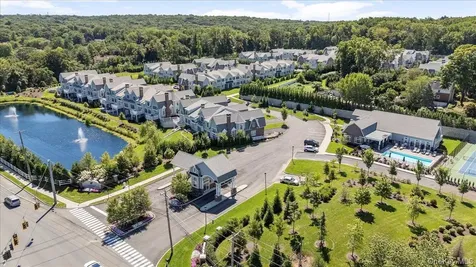238 Coach Drive Woodbury NY 11542