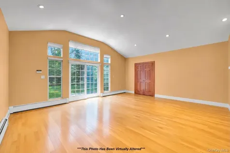 5 Eden Roc Drive Locust Valley NY 11560