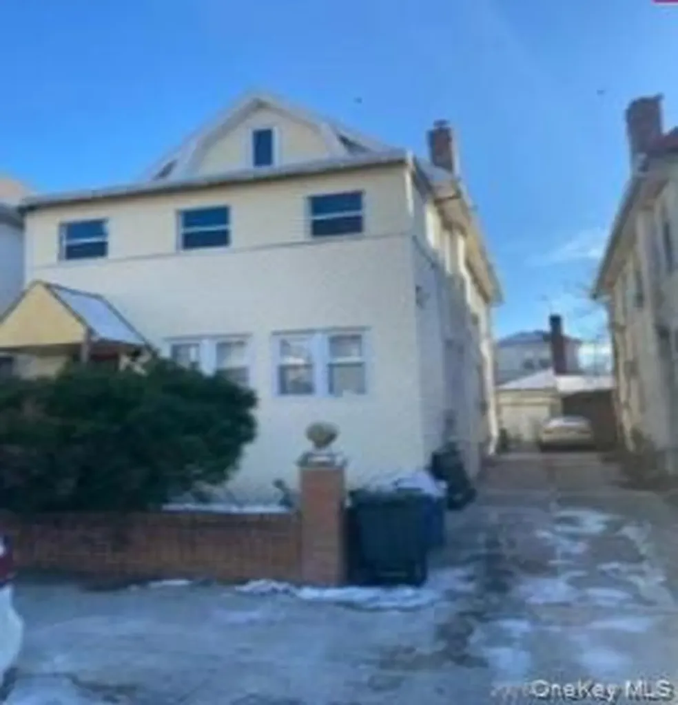 3728 Lyme Avenue Brooklyn NY 11224