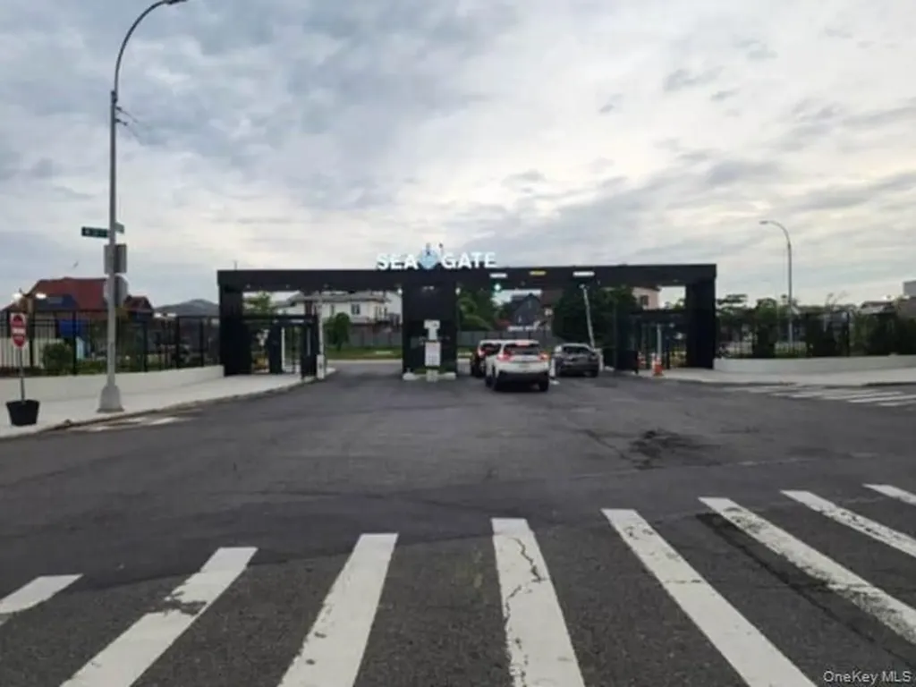 3728 Lyme Avenue Brooklyn NY 11224