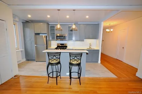 69 Harney Road Scarsdale NY 10583