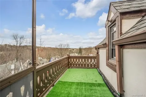 64 Kensington Road Bronxville NY 10708