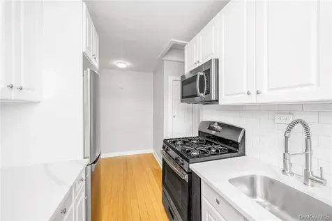 64 Kensington Road Bronxville NY 10708