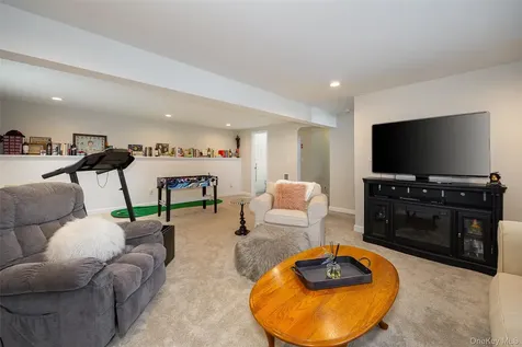 14 Balfour Drive Wappingers Falls NY 12590